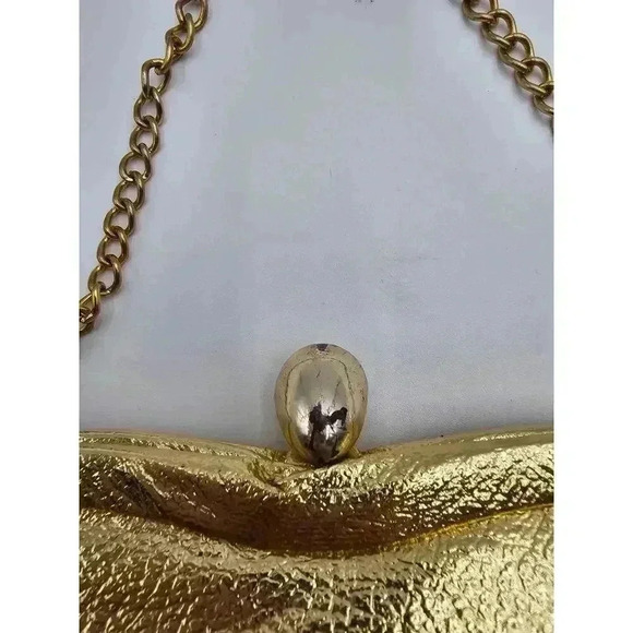 Vtg Verna Bag Corp Gold Clutch Bag with Chain Strap - Picture 3 of 8